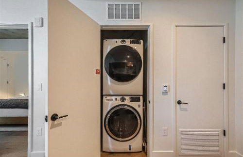 2BD Condo-Rainey St-Best views-RT Pool - Foto 15