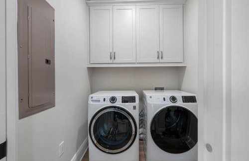 Luxury Stay Heated Pool and Hot Tub Fenced Yard - Foto 40