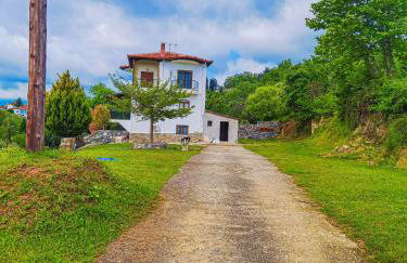 Villa Etheras - Nested between Nature by Amazing View - 5 mins from Edessa - Photo 5