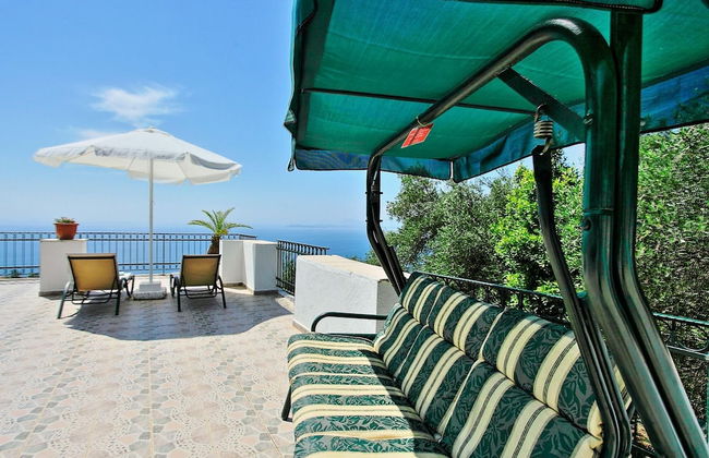 Villa Alexandros in Nisaki - Photo 2