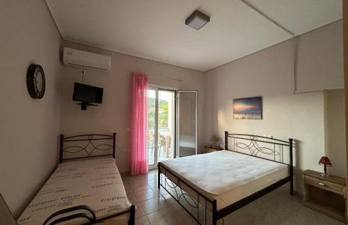 Κτήμα Καρνέση - Photo 8