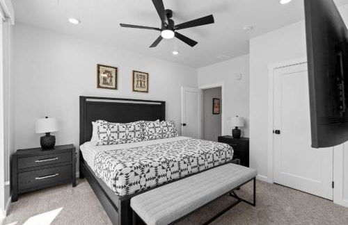 Touch of Class - 5BR - Hot Tub & Near Zion - Foto 26