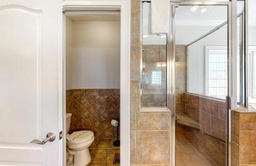 Beautiful home with modern conveniences - close to the beach, dogs welcome - Foto 35