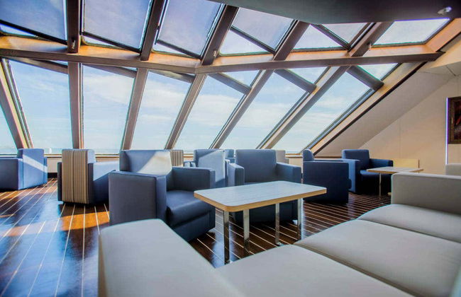 Ferry to Menorca from Alcudia - Foto 3