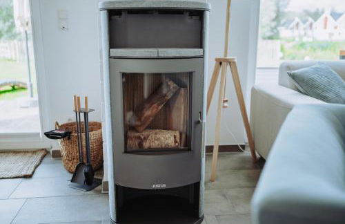 Malerisch am See mit Kamin, Sauna & Whirlpool - Foto 25