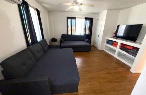 Flowers Downtown Apt Free Parking - Foto 23