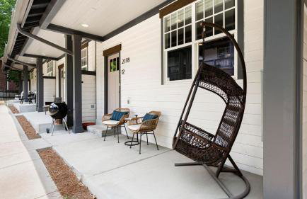 Waverly by Avantstay Nashville-inspired Townhome w/ Luxury Kitchen, Pool Table - Foto 79