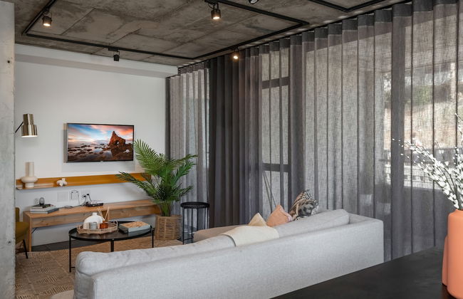 FortyOnL 612 - Photo 1