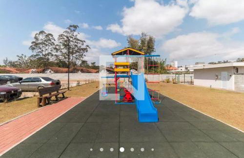 Studio Home Office Completo Cama Queen e Ar Condicionado Vista Panorâmica - Foto 48