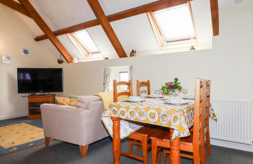 Higher Norton Barn - Photo 13