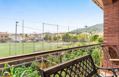 Casa rustica con piscina y jardin - Photo 16