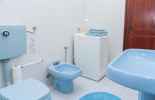 Hillside Studio with Sea View & Fibre Internet - Foto 21