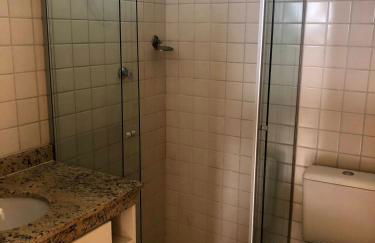 Apto com Estilo e Conforto no Centro - Foto 3