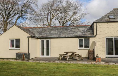 The Cottage - Photo 11