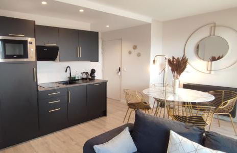 Arty Appart - Eurexpo - Parking box privé - Balcon - Sauna en option - Foto 1