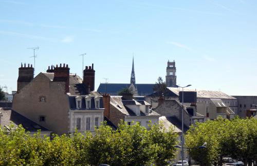 T3 57m2 avec balcon proche gare SNCF - WIFI, Netflix, café et thé offerts - Foto 4