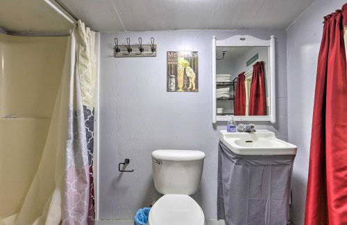 House with Dock and Slide Situated on Lake Sinclair! - Foto 19