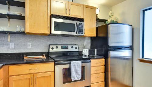 Portland Condo with Hot Tub Access, Near Downtown! - Foto 4