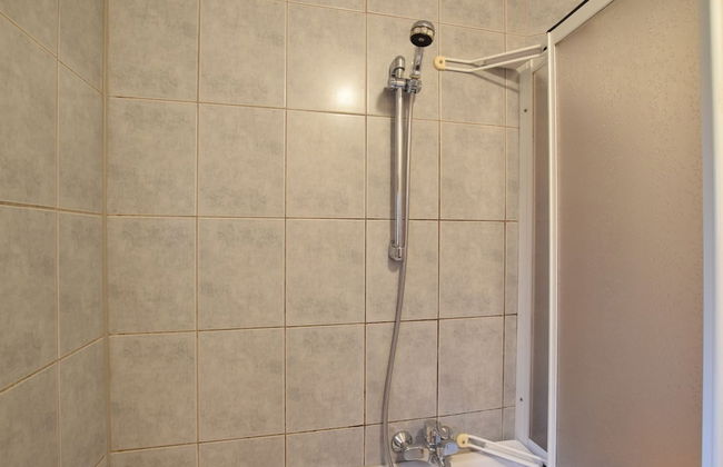 Forest Cottage With Ponds - Photo 12