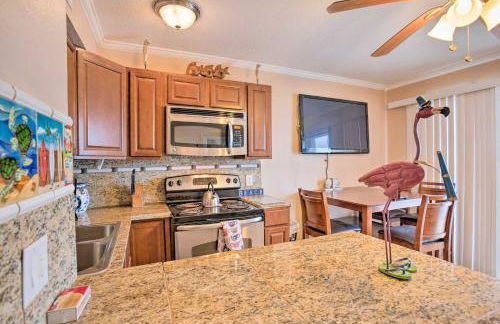 Oceanfront Corpus Christi Condo with Pool! - Foto 8