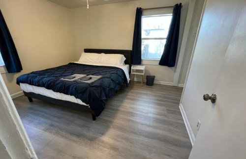 Modern 3-Bedroom Home with Cal-Kings Beds - Foto 1