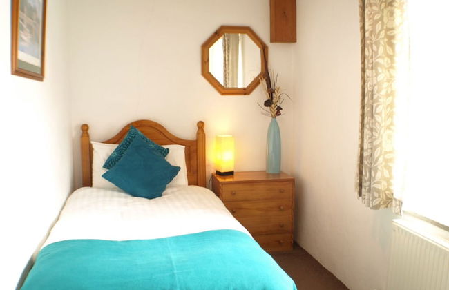 Polean Farm Cottages - Photo 2