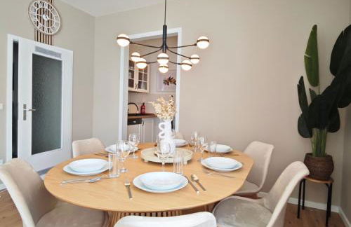 NEU! KINGS-Apartment - 300m zum Bahnhof - 6 Personen - Küche - Gerberplatz - Foto 20