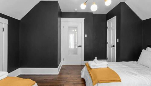 Walnut Remodeled Modern 5BR Home Walkable King Bed - Foto 5