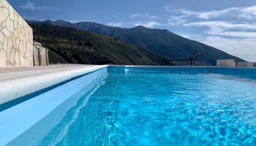 3 bedroom holiday home Alcaucin with private pool and mountain view - Photo 2