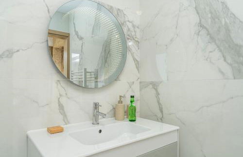 Villa with private Pool and Garden - Foto 61