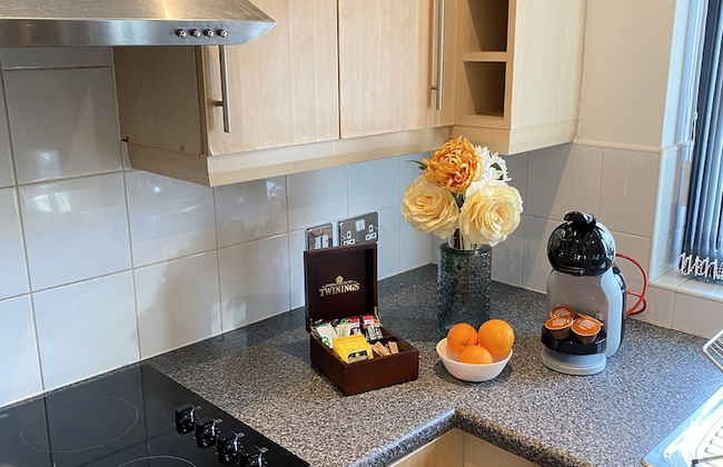 Tudors eSuites Balcony Apartment - Foto 6