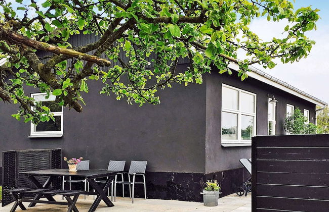 8 Person Holiday Home in Frorup - Foto 21