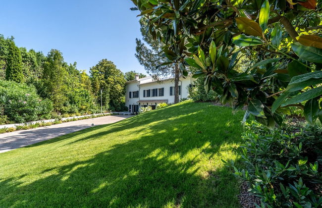 Charming Green and Blue Villa by Wonderful Italy - Photo 41