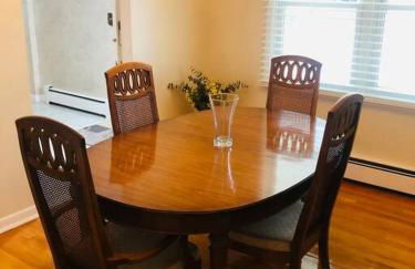 Family-Friendly Home CLOSE to SYR Univ DWNTWN & THE DOME! Location Location Location - Foto 3