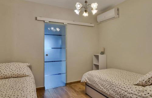 Villa 200m from the beach, jacuzzi, swimming pool, BBQ - Photo 26