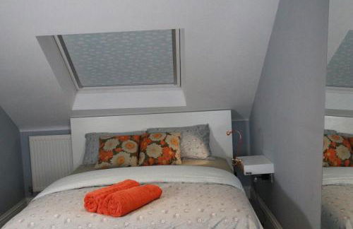 Huge 6-Bedroom House in Greenwich, Sleeps 12 - Foto 37