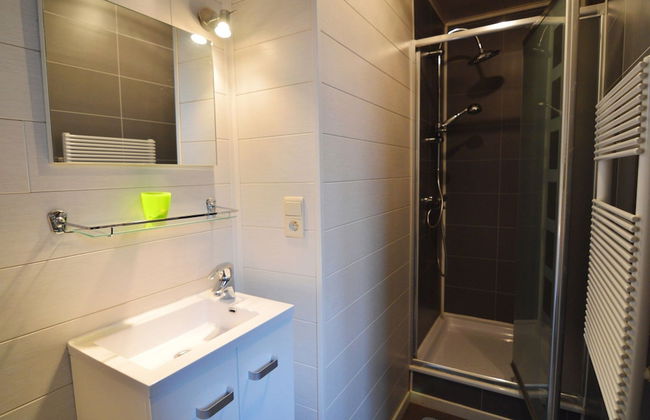 Stone-built Holiday Home in Dinant With Terrace - Foto 8