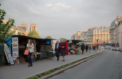 Just Renovated 138m2 On The Seine - Foto 35