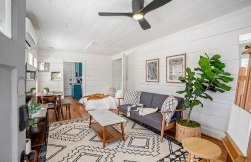 Historic Heights Artist Boho Bungalow - Foto 13