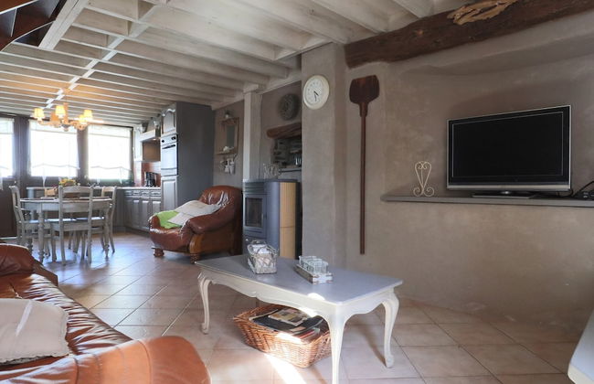 Beautiful Cottage in Malempre With Fenced Garden - Photo 12