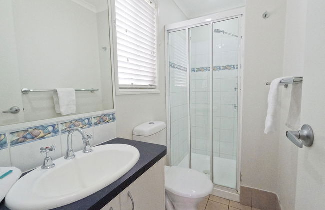 Alex Beach Cabins - Photo 64