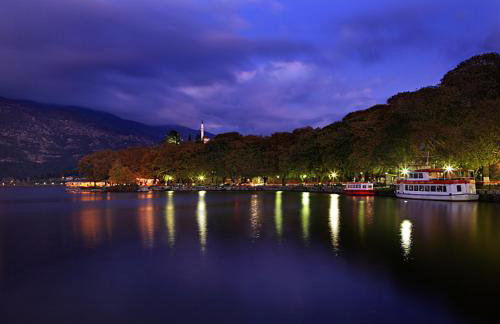 Nikos Apartments - Photo 3