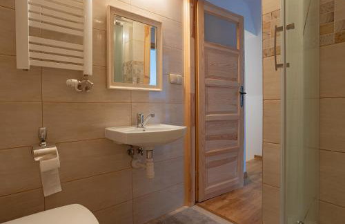 GLICZAROWA OSADA, Chata 18 osób, Domek 8 osób NA WYŁĄCZNOŚĆ, 8 sypialni z łazienkami, spokój, przyroda, wyjątkowe miejsce - Foto 44