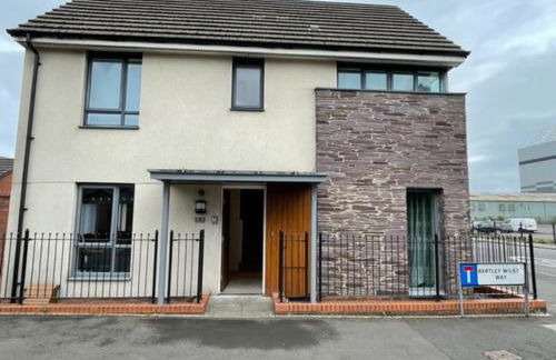 Holiday Home In Cardiff. Sleeps 6 - Foto 1