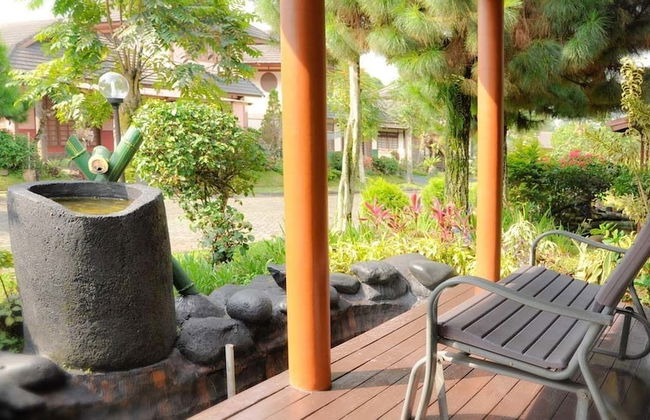 Villa Kota Bunga Ade - Photo 56