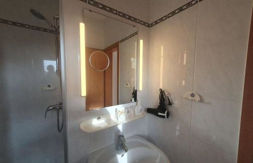 ABM Apartment 26 - Photo 16