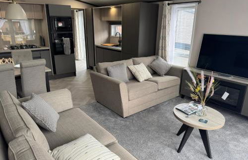 Lime Tree Lodge - Photo 3