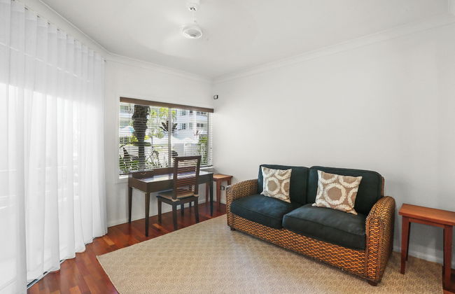 Alamanda Palm Cove by Lancemore - Photo 26