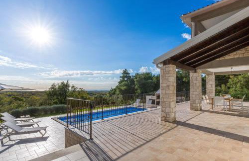 Holiday Home Romantische Villa mit Meerblick- Pool und Jacuzz by Interhome - Foto 20