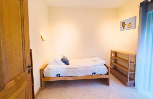 Exclusive Authentic Riviera Villa - Private Pool, Pétanque Court, Panoramic Mediterranean Sea & Estérel Mountain Views - Foto 67